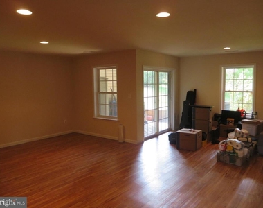 1503 Shields Terrace Ne - Photo Thumbnail 25