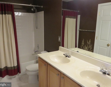1503 Shields Terrace Ne - Photo Thumbnail 13