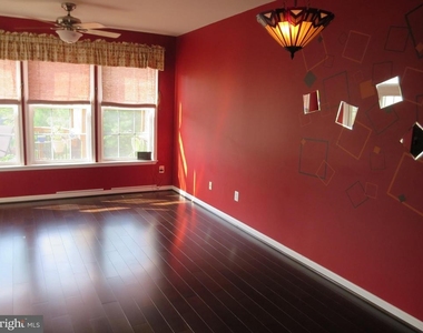 1503 Shields Terrace Ne - Photo Thumbnail 6
