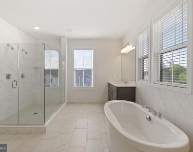 23747 Alton Ridge Place - Photo Thumbnail 19