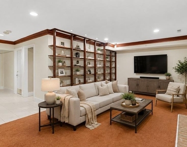 1433 Mclean Mews Court - Photo Thumbnail 39