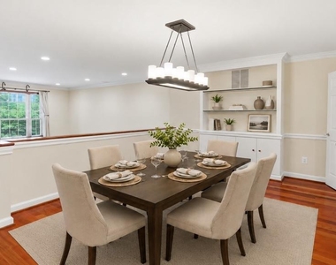 1433 Mclean Mews Court - Photo Thumbnail 13