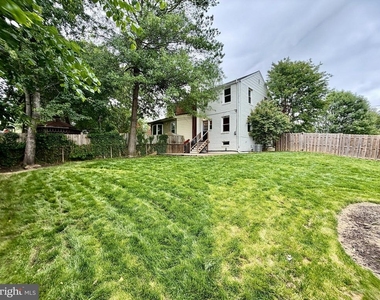 6106 N Kings Highway - Photo Thumbnail 20