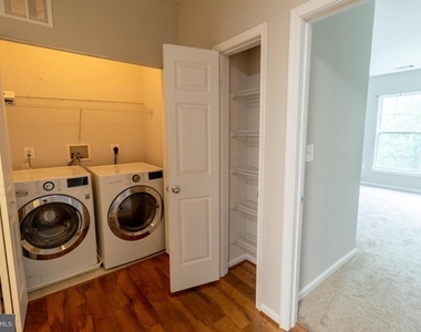 5142 Brittney Elyse Circle - Photo Thumbnail 19