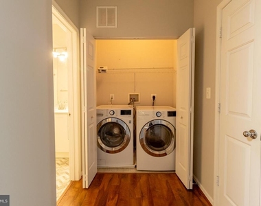 5142 Brittney Elyse Circle - Photo Thumbnail 20
