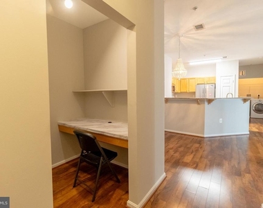 5142 Brittney Elyse Circle - Photo Thumbnail 6