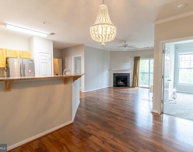 5142 Brittney Elyse Circle - Photo Thumbnail 2