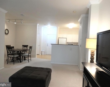 3003 Nicosh Circle - Photo Thumbnail 13