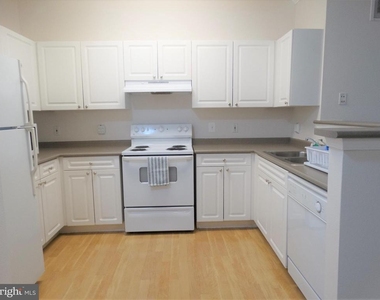 3003 Nicosh Circle - Photo Thumbnail 6