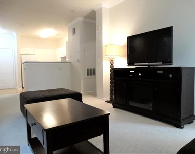 3003 Nicosh Circle - Photo Thumbnail 10