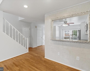 13937 Middle Creek Place - Photo Thumbnail 6