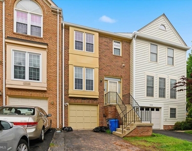 13937 Middle Creek Place - Photo Thumbnail 1