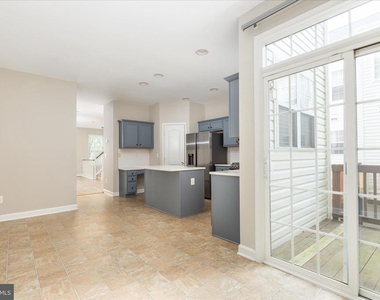 7579 Great Swan Court - Photo Thumbnail 6