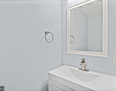 9553 Cherry Oak Court - Photo Thumbnail 7