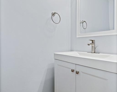 9553 Cherry Oak Court - Photo Thumbnail 8