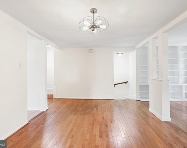 3146 Valentino Court - Photo Thumbnail 5