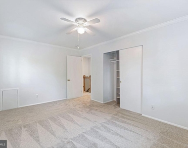 6610 Bowie Drive - Photo Thumbnail 14