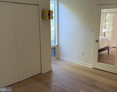 2111 Mason Hill Drive - Photo Thumbnail 23