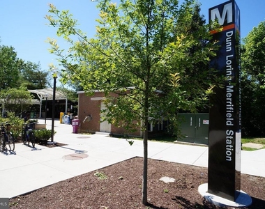 2665 Prosperity Avenue - Photo Thumbnail 16
