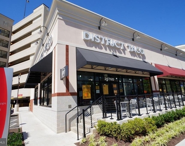 2665 Prosperity Avenue - Photo Thumbnail 17