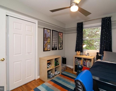 8411 Morey Lane - Photo Thumbnail 41