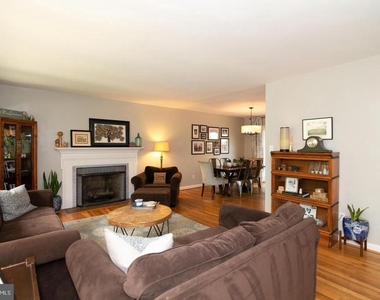 8411 Morey Lane - Photo Thumbnail 25