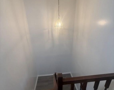 14105 Honey Hill Court - Photo Thumbnail 9