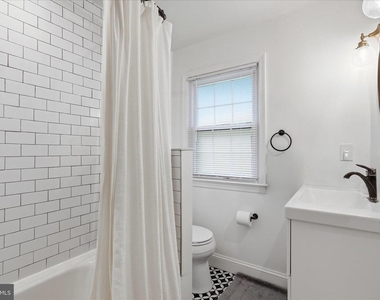 108 Oakmont Court Ne - Photo Thumbnail 17