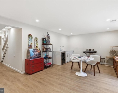 108 Oakmont Court Ne - Photo Thumbnail 23