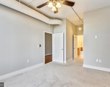 4480 Market Commons Drive - Photo Thumbnail 10