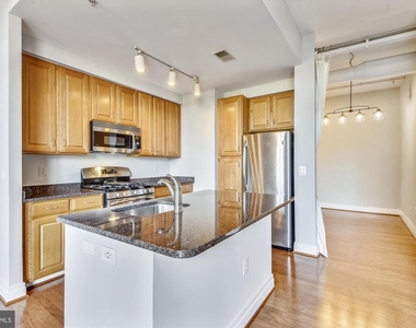 4480 Market Commons Drive - Photo Thumbnail 5