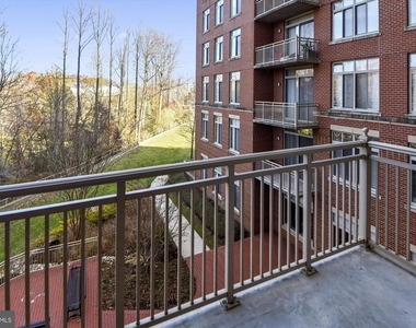 4480 Market Commons Drive - Photo Thumbnail 18
