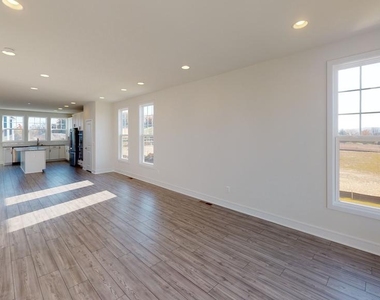 8665 Anderson Avenue - Photo Thumbnail 5