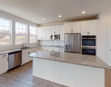 8665 Anderson Avenue - Photo Thumbnail 3