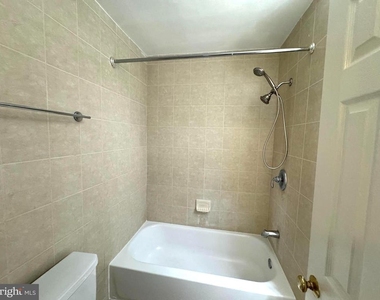11109 Littlebrook Lane - Photo Thumbnail 10