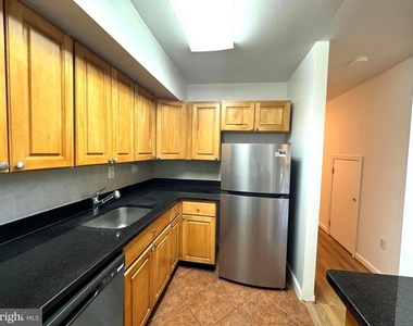 11109 Littlebrook Lane - Photo Thumbnail 4