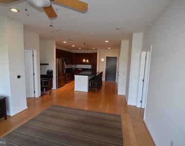 444 Broad Street - Photo Thumbnail 16