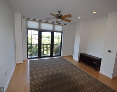 444 Broad Street - Photo Thumbnail 15