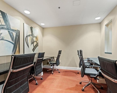 444 Broad Street - Photo Thumbnail 5