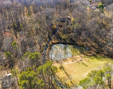 1330 Jason Lane - Photo Thumbnail 4