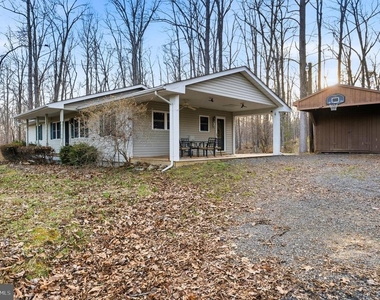 1330 Jason Lane - Photo Thumbnail 9