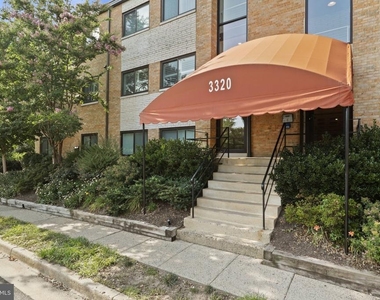 3320 S 28th Street - Photo Thumbnail 1
