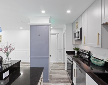 3320 S 28th Street - Photo Thumbnail 10