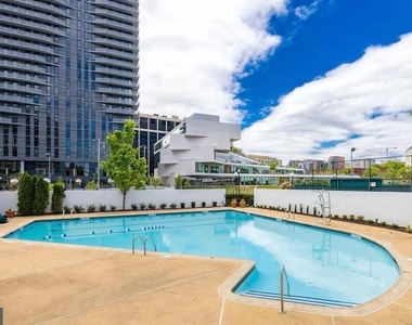 1530 Key Boulevard - Photo Thumbnail 17