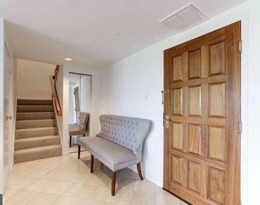 1530 Key Boulevard - Photo Thumbnail 14
