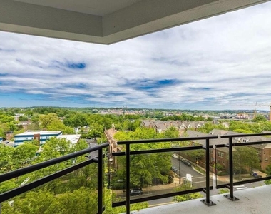 1530 Key Boulevard - Photo Thumbnail 3