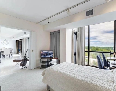 1530 Key Boulevard - Photo Thumbnail 12