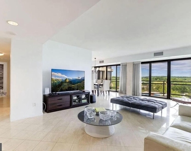 1530 Key Boulevard - Photo Thumbnail 1