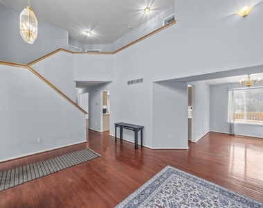1696 Reserve Court - Photo Thumbnail 8