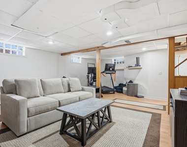 1102 Arborview Boulevard - Photo Thumbnail 40